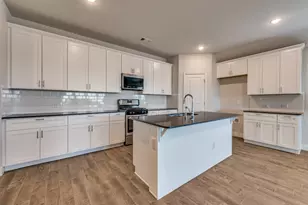 930 Waterview Dr, Prosper, TX 75078 - Photo 9