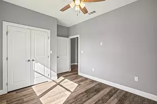 3611 Broken Bow Dr, Granbury, TX 76048 - Photo 27