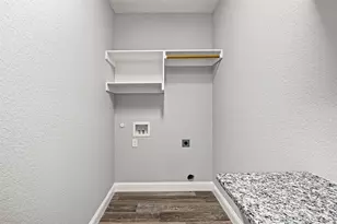 3611 Broken Bow Dr, Granbury, TX 76048 - Photo 17