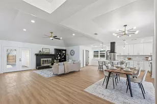 423 Provincetown Ln, Richardson, TX 75080 - Photo 3