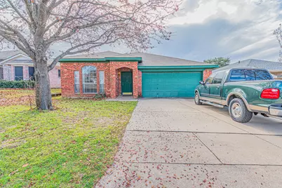 10225 Pleasant Mound Drive, Fort Worth, TX 76108 - Photo 1