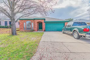 10225 Pleasant Mound Dr, Fort Worth, TX 76108 - Photo 1