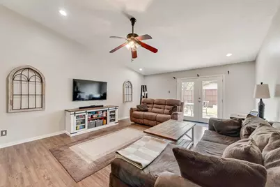 1400 Vanderbilt Drive, Plano, TX 75023 - Photo 3