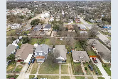 1916 Mitchell Avenue, Waco, TX 76708 - Photo 5