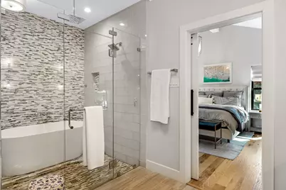 8722 Forest Hills Boulevard, Dallas, TX 75218 - Photo 13