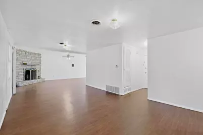 1706 Shepherd Lane, Dallas, TX 75253 - Photo 9