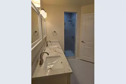 9400 Claudia Drive, Fort Worth, TX 76134 - Photo 19