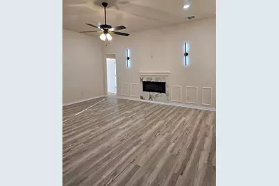 9400 Claudia Drive, Fort Worth, TX 76134 - Photo 7