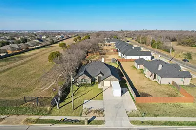 7137 John T. White Road, Fort Worth, TX 76120 - Photo 27