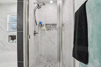 7137 John T. White Road, Fort Worth, TX 76120 - Photo 17