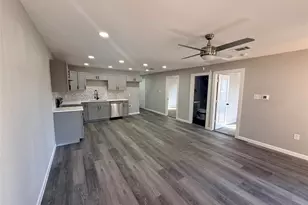 107 Gunter St, Wills Point, TX 75169 - Photo 9