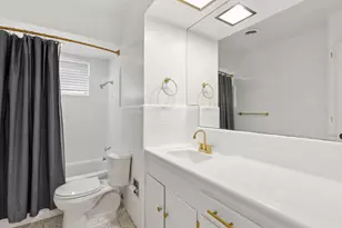 10510 Gooding Dr, Dallas, TX 75229 - Photo 13