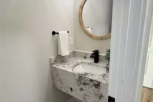 1620 Valleycrest Ln, Carrollton, TX 75006 - Photo 27