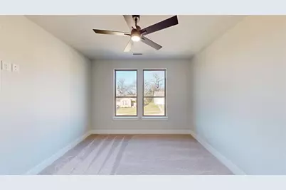 801 Birch Street, Grand Prairie, TX 75050 - Photo 21
