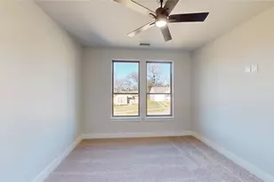 801 Birch St, Grand Prairie, TX 75050 - Photo 23