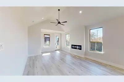 801 Birch Street, Grand Prairie, TX 75050 - Photo 9