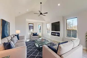 801 Birch St, Grand Prairie, TX 75050 - Photo 7