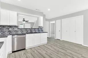 701 Wolftrap Dr, Denton, TX 76209 - Photo 13