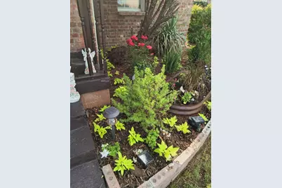 2340 N Chandler Drive E, Fort Worth, TX 76111 - Photo 17