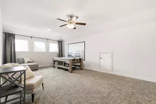 10408 Table Bluff St, Aubrey, TX 76227 - Photo 17