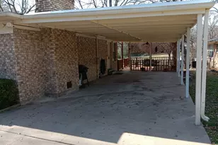 519 Jolly Dr, Gun Barrel City, TX 75156 - Photo 5