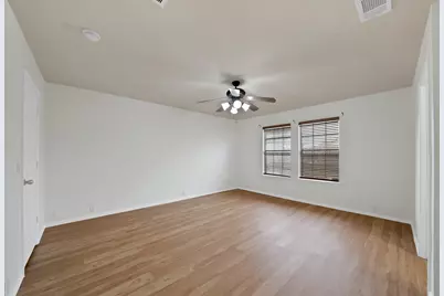 2716 Denali Park Drive, Grand Prairie, TX 75050 - Photo 15