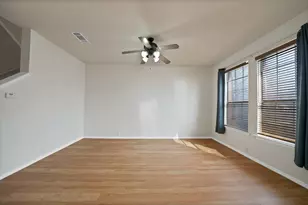 2716 Denali Park Dr, Grand Prairie, TX 75050 - Photo 7