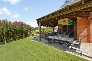 1937 Bear Run Dr, Grapevine, TX 76051 - Photo 15