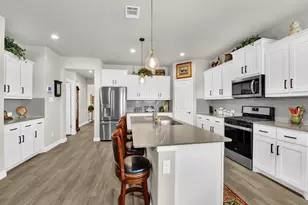 2364 Waggoner Rnch Dr, Weatherford, TX 76087 - Photo 7