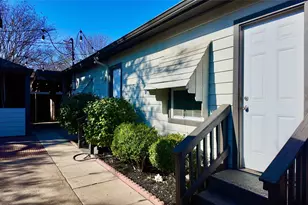 2212 Barlow Ave, Dallas, TX 75224 - Photo 29