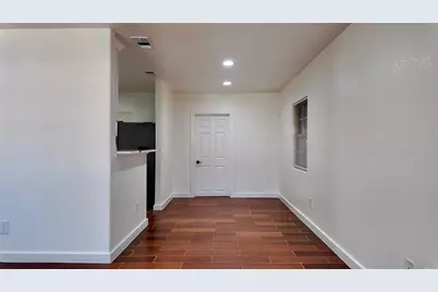 2212 Barlow Avenue, Dallas, TX 75224 - Photo 11