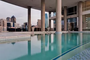 2430 Victory Park Ln, Dallas, TX 75219 - Photo 19