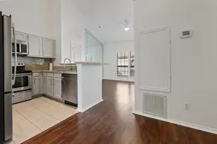 4800 W Lovers Ln, Dallas, TX 75209 - Photo 7