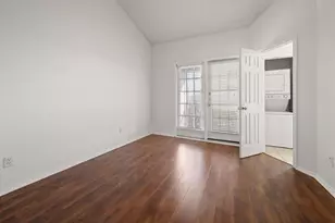 4800 W Lovers Ln, Dallas, TX 75209 - Photo 13