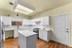 217 Buffalo Creek Dr, DeSoto, TX 75115 - Photo 11