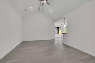 603 Madison St, Cleburne, TX 76033 - Photo 31