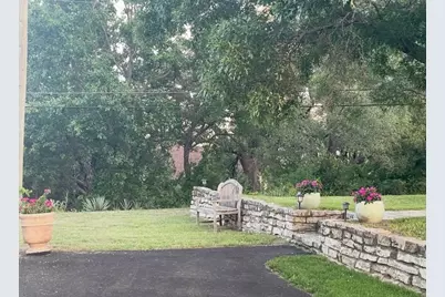 208 W 7th Street W, Weatherford, TX 76086 - Photo 3