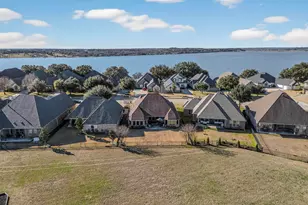 3445 Abes Landing Dr, Granbury, TX 76049 - Photo 3