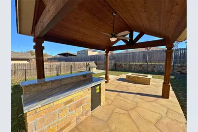 1318 Lucchese Lane, Dallas, TX 75253 - Photo 3