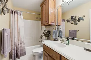 3207 Crossbridge Cir, Granbury, TX 76049 - Photo 15