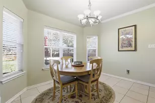 3207 Crossbridge Cir, Granbury, TX 76049 - Photo 9