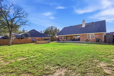 3207 Crossbridge Circle, Granbury, TX 76049 - Photo 27