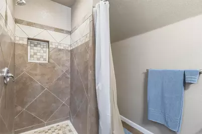 3207 Crossbridge Circle, Granbury, TX 76049 - Photo 23
