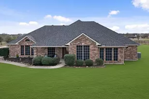 697 Alexander Ln, Royse City, TX 75189 - Photo 1
