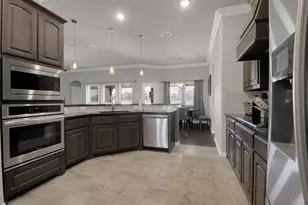 7818 Sagebrush, Godley, TX 76044 - Photo 9