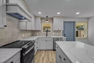 1404 Marshalldale Dr, Arlington, TX 76013 - Photo 11