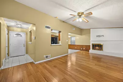 517 McDivitt Drive, Garland, TX 75040 - Photo 3