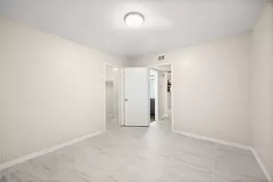 8110 Skillman St, Dallas, TX 75231 - Photo 9