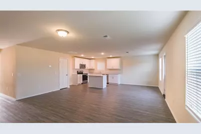 472 Lake Erie Drive, Princeton, TX 75407 - Photo 5