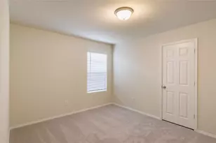 472 Lake Erie Dr, Princeton, TX 75407 - Photo 7